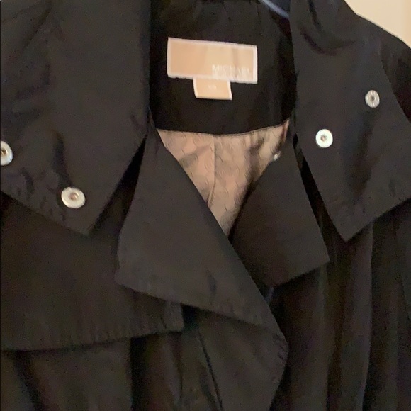 Michael Kors raincoat - Picture 4 of 8